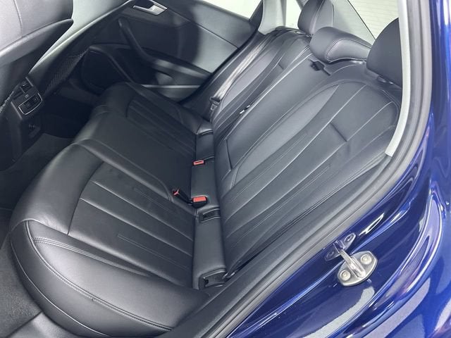 2019 Audi A4 40 Titanium Premium